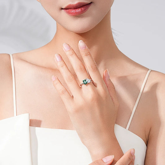 Aurora Green Emerald Solitaire