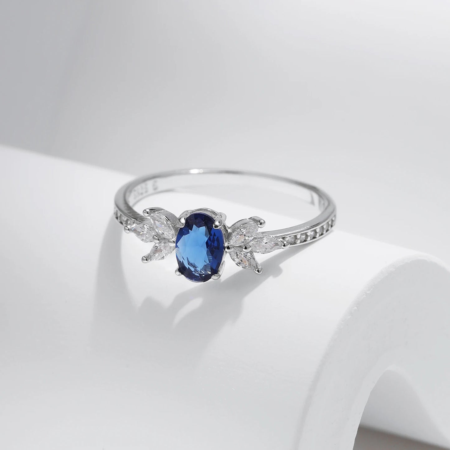 Deep Blue  Oval Ring